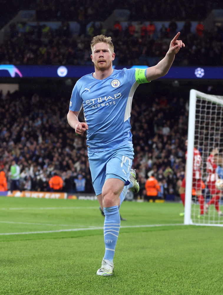 半场战报：比萨0-1帕尔马，贝内迪恰克点射（半场比分：帕尔马客场1-0领先比萨，贝内迪恰克点球破门）