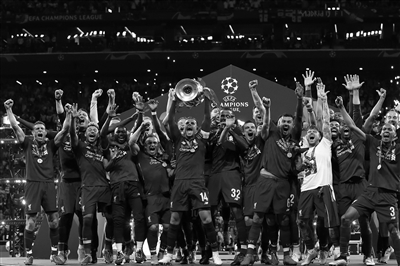 凌晨4点欧冠超级对决！阿隆索命运之战：输球或下课 8人缺席