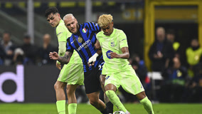 李金羽：愿铁人在中超给人留下深刻印象，来年困难大于一切（李金羽：盼铁人在中超打出深刻存在感，明年挑战更为艰巨）