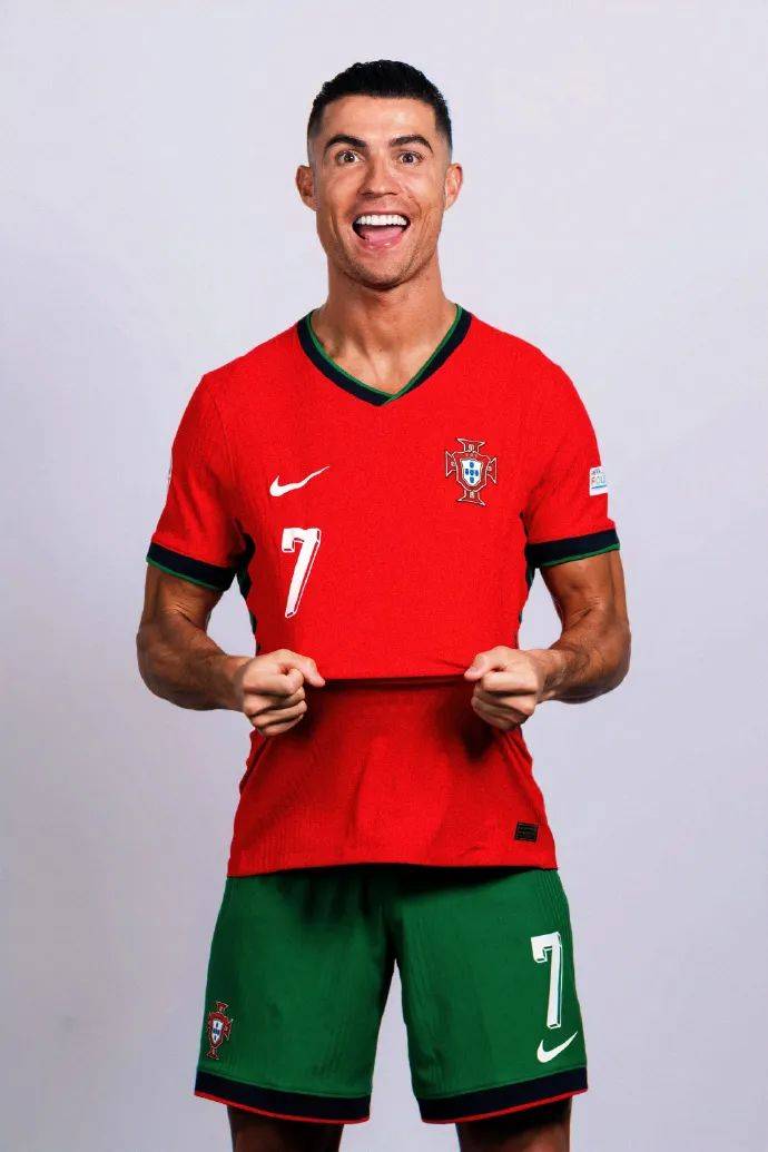 足球中超裁判培训升级，将启用模拟判罚室（中超裁判培训加码，模拟判罚室上线）