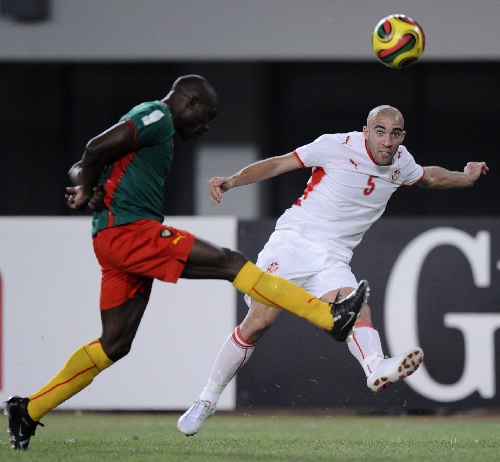 帕福斯1-0黄潜斩获队史欧冠首胜，卢卡森制胜，盖伊失单刀（帕福斯1-0力擒黄潜夺队史欧冠首胜，卢卡森打入制胜球，盖伊错失单刀）