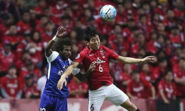 云南玉昆官宣续约赵宇豪徐宏杰 共绘足球新篇章（云南玉昆宣布与赵宇豪、徐宏杰续约 携手开启新征程）