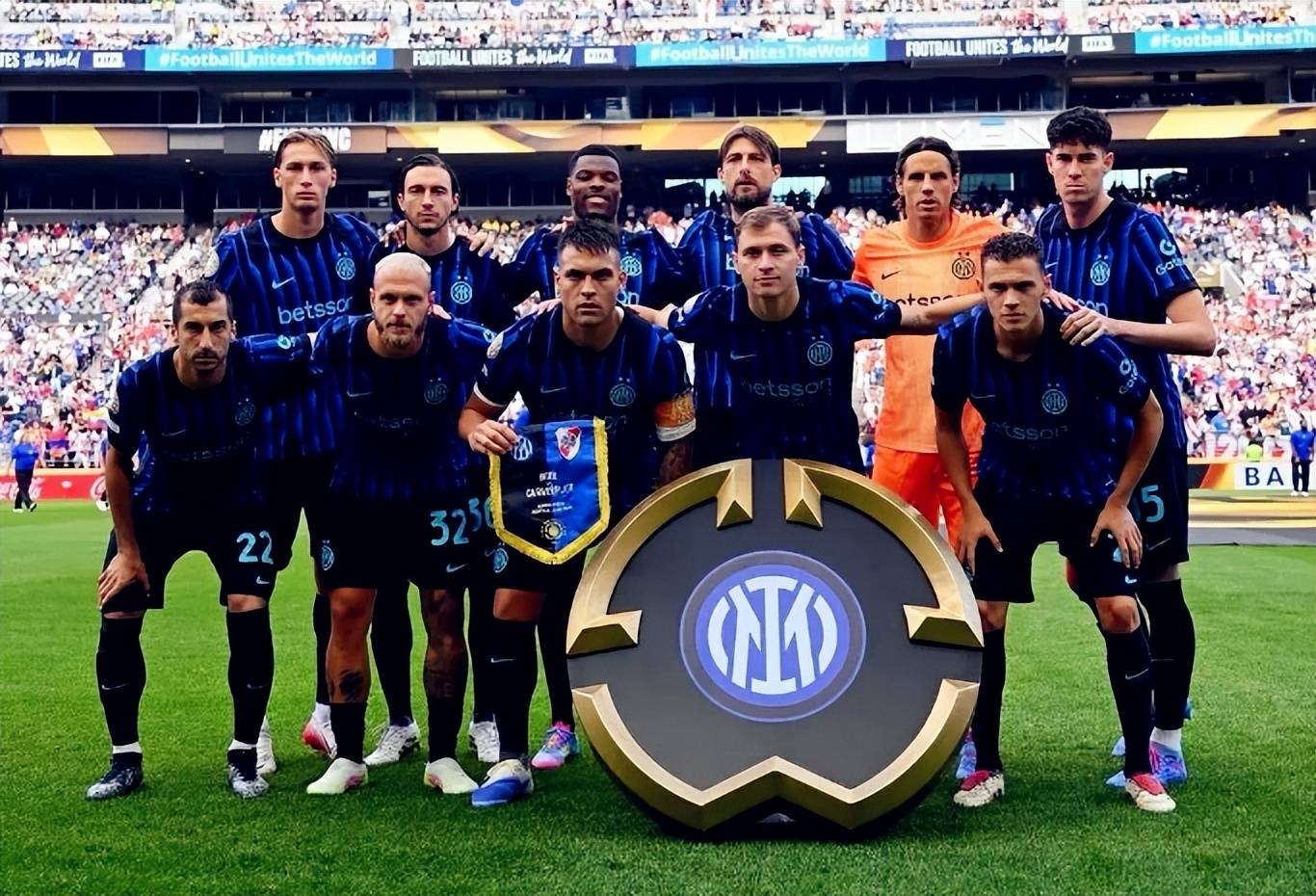 世欧预今日看点：德国、斯洛伐克同分争直通，荷兰打平即出线（世欧预今日前瞻：德国与斯洛伐克同分抢直通名额，荷兰平局即可晋级）