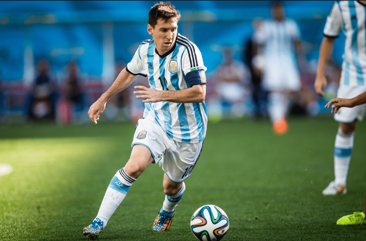 初出茅庐，蒯纪闻处子赛季1球6助攻，中超0球5助攻（新秀崭露锋芒：蒯纪闻处子季斩获1球6助，中超0球5助）