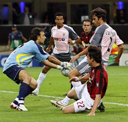 曼奇尼谈带伤比赛：除非把我腿弄断，否则别想让我离场（曼奇尼谈伤中坚持：非断腿不下场）