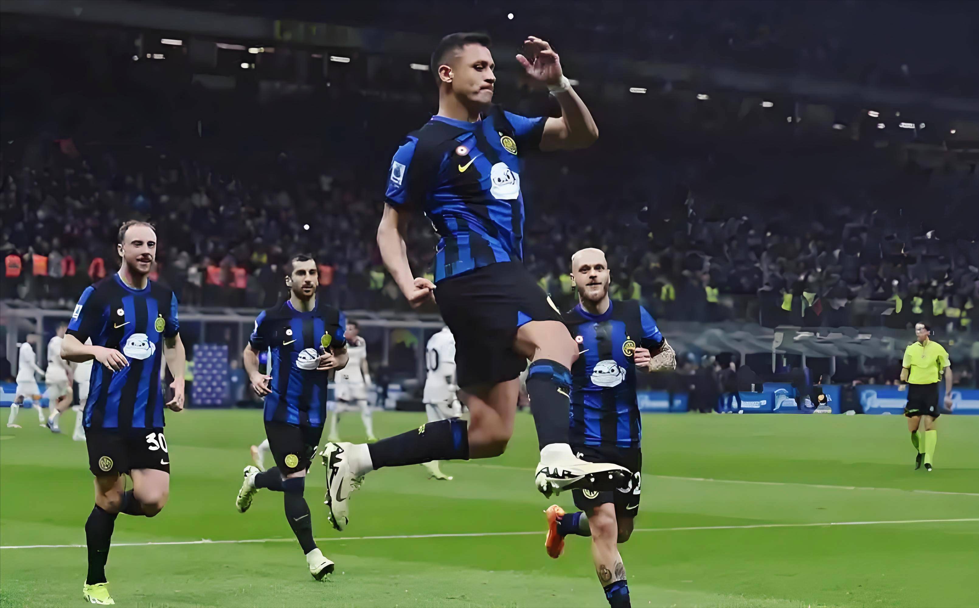 网传视频浙江U20全运会输球后被球迷训话，王钰栋摇头离开（网传浙江U20全运会失利后遭球迷训斥，王钰栋摇头离场）