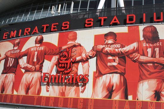 外媒：拉什福德正积极争取今夏永久转会巴萨，巴黎有意介入（外媒称拉什福德力争今夏永久加盟巴萨，巴黎圣日耳曼有意搅局）