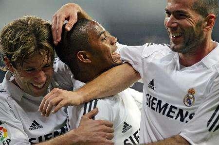 塔雷：恩昆库和莱奥还是第一次搭档，训练中他们配合得还不错（塔雷：恩昆库与莱奥首度联手，训练配合表现不俗）