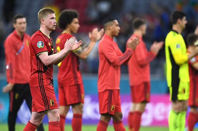 科莫主席：皇马有权回购尼科-帕斯，我们想尽可能长久留住他（科莫主席：皇马握有尼科-帕斯回购条款，我们力争让他尽可能久地留队）