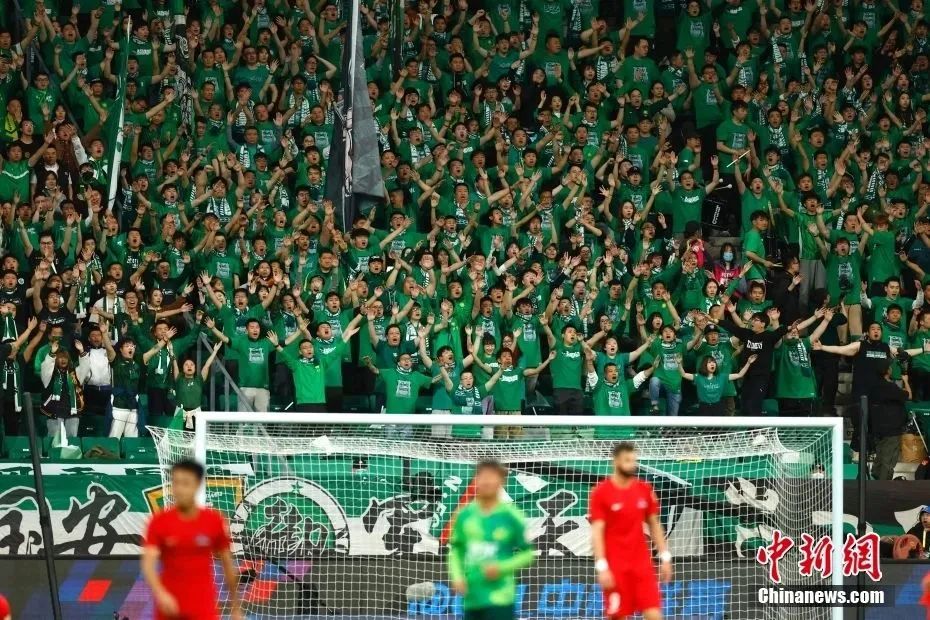 R.I.P.，曾发掘梅西为阿根廷效力的奥马尔逝世，享年73岁（曾发掘梅西为阿根廷出战的伯乐奥马尔辞世，享年73岁）