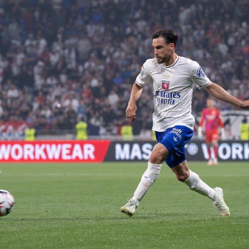 公牛战奇才伤病报告：科比·怀特复出，米德尔顿缺阵萨尔复出（公牛对奇才伤情更新：科比-怀特回归，米德尔顿缺阵，萨尔复出）